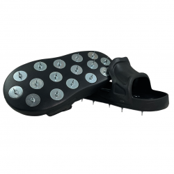 Chaussures à clous taille M